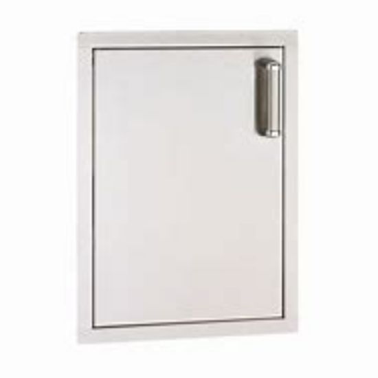 Picture of Vertical Single Access Door | 53924SC-R | FireMagic Grills