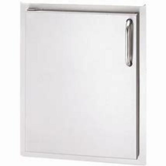 Picture of Vertical Single Access Door | 33920-SR | FireMagic Grills