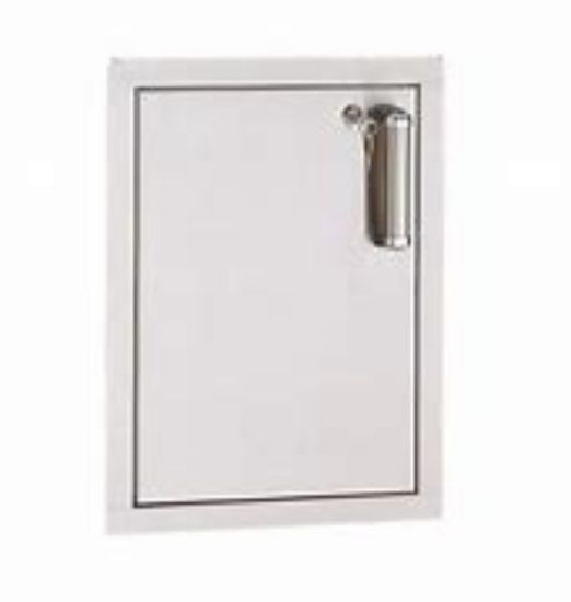 Picture of Vertical Single Access Door | 53924KSC-R | FireMagic Grills